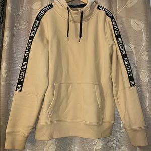 Hollister Men’s Tan Hoodie 🤎